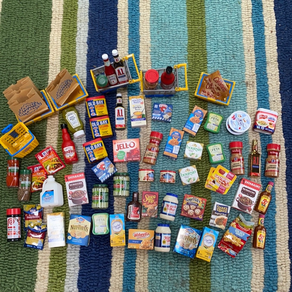 63 Mini Brands Series 2 🛍 🛒